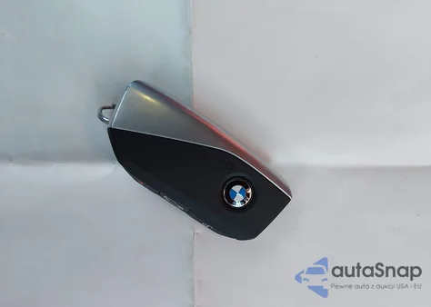 2025 BMW I5 xDrive40 from USA, damaged, VIN WBY13HG00SCT75368